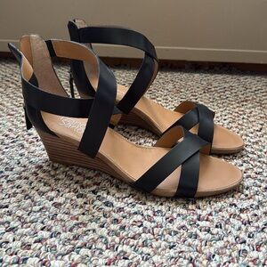 Franco Sarto Dress Shoes size 8.5 - Black